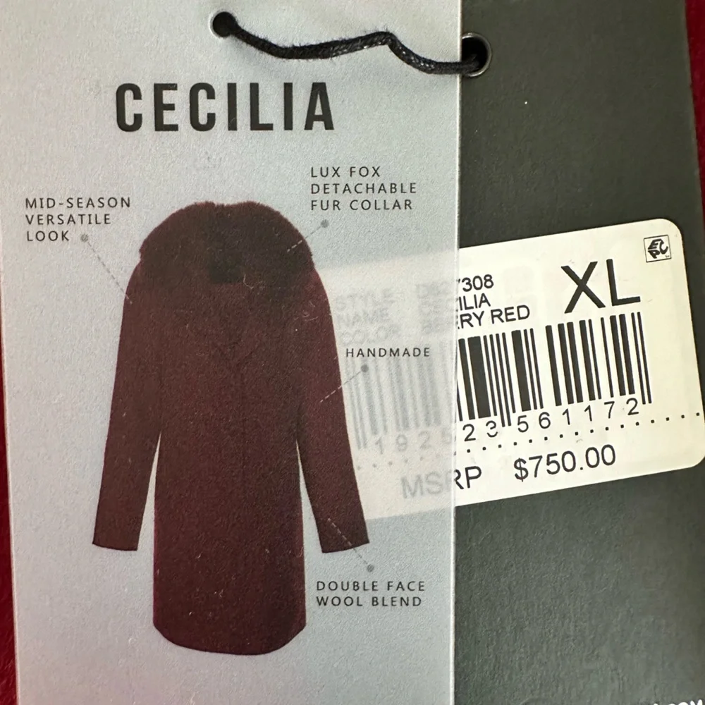 Dawn Levy Burgundy Coat with real Fox fur detachable collar. - Picture 5 of 6